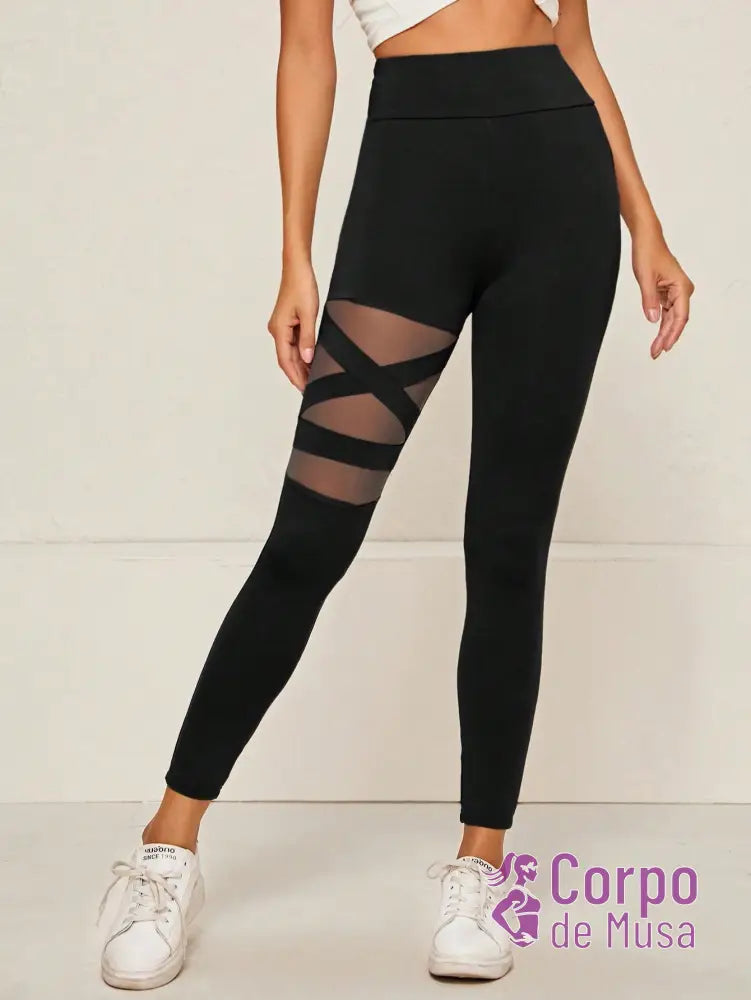 Legging Cintura Alta Com Recortes Em Tela Cruzados Fitness Preto / PP Legging Cintura Alta Com Recortes Em Tela