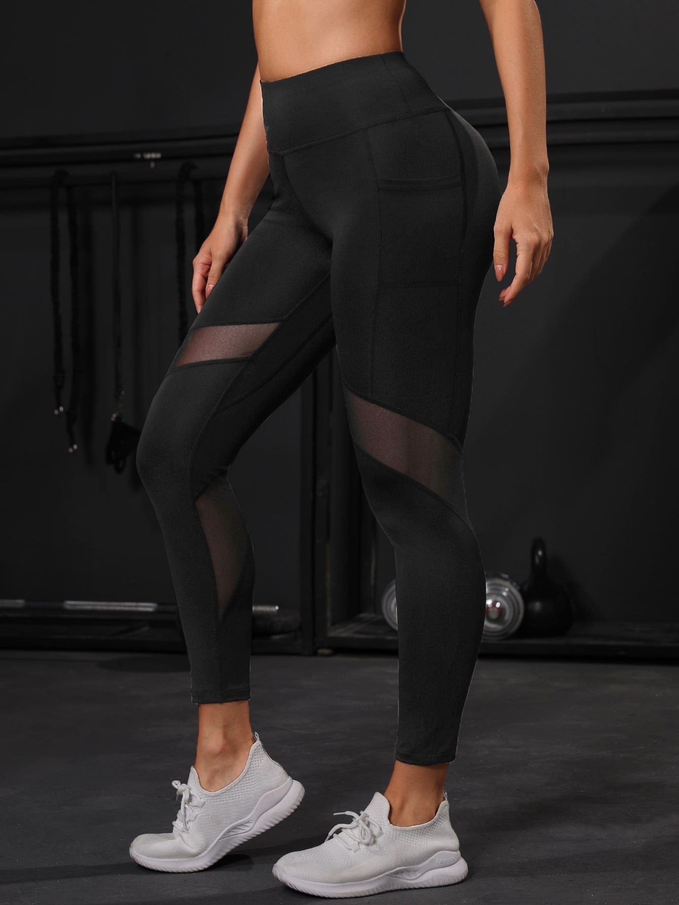 Legging Cintura Alta Com Recortes Em Tela Estilo Fitness