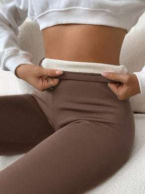 Legging Cintura Alta Térmica Com Forro Flanelado Fitness