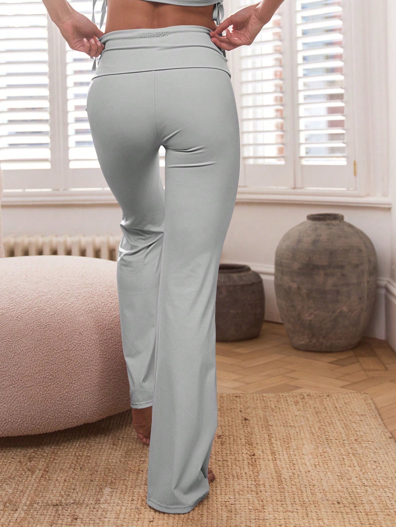 Legging Flare Cintura Alta Modeladora Estilo Casual Fitness