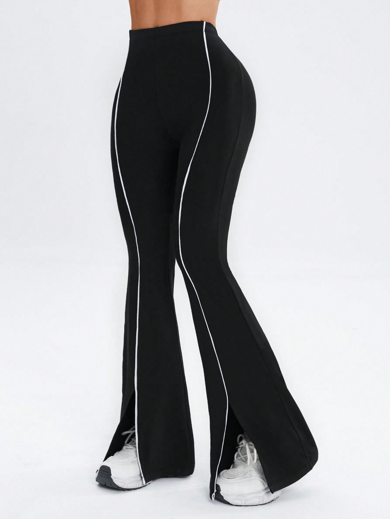 Legging Flare Cintura Alta Com Abertura Frontal Estilo Fitness