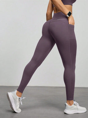 Legging Cintura Alta Com Bolso Lateral Estilo Performance