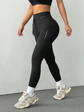 Legging Cintura Alta Com Bolso Lateral E Detalhe Estilo Fitness