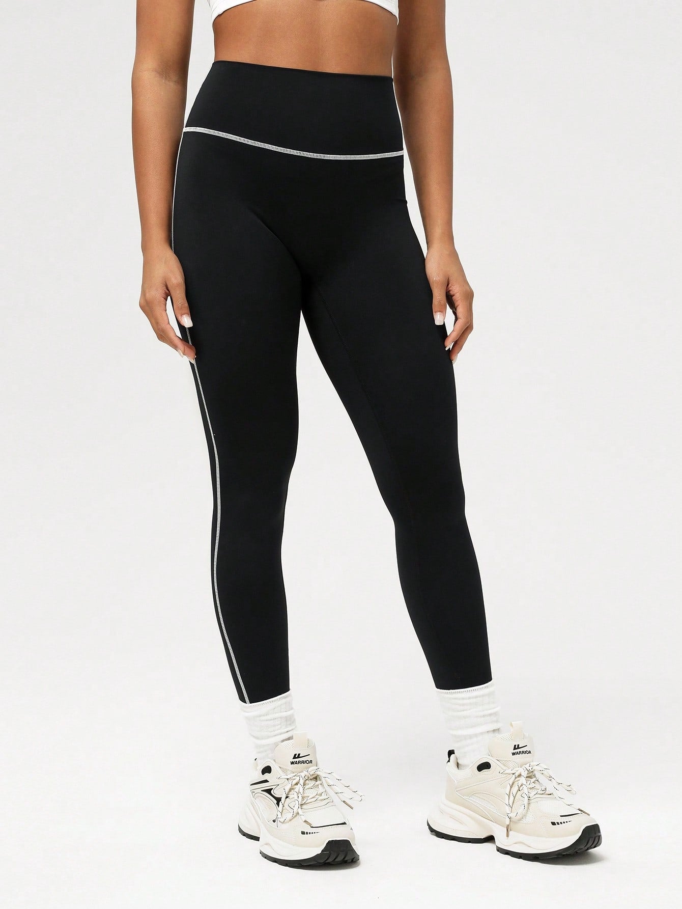 Legging Cintura Alta Com Recorte Anatômico Estilo Fitness