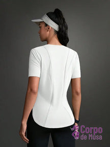 Camiseta Alongada Com Painel Respirável Estilo Running Branco / PP Camiseta Alongada Com Painel Respirável Estilo