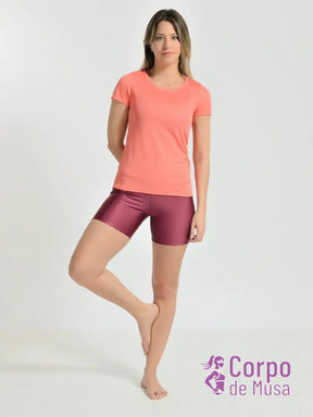 Camiseta Dry Fit Leve Com Tecido Respirável Camiseta Dry Fit Leve Com Tecido Respirável