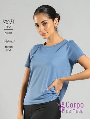 Camiseta Dry Fit Leve Com Tecido Respirável Azul Bebê / PP Camiseta Dry Fit Leve Com Tecido Respirável