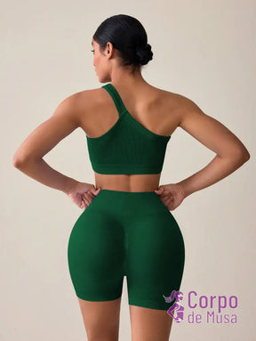 Conjunto Top Assimétrico e Short Cós Alto Canelado Fitness Conjunto Top Assimétrico e Short Cós Alto Canelado Fitness