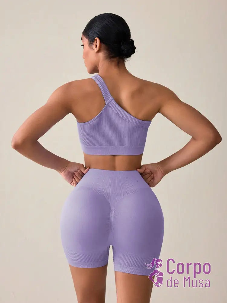 Conjunto Top Assimétrico e Short Cós Alto Canelado Fitness Conjunto Top Assimétrico e Short Cós Alto Canelado Fitness