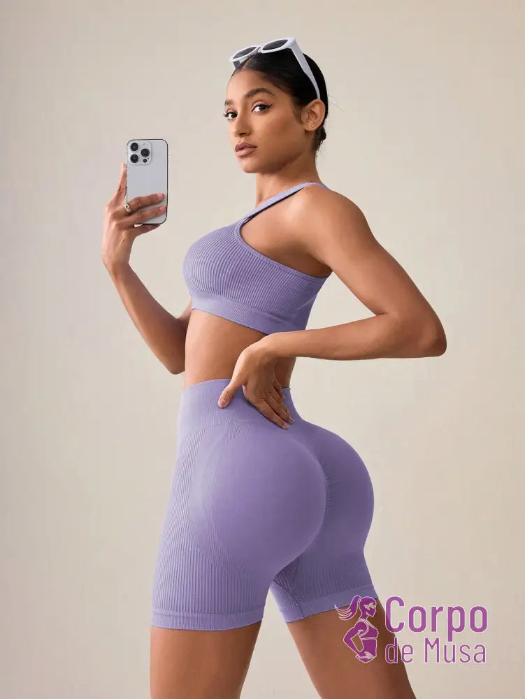 Conjunto Top Assimétrico e Short Cós Alto Canelado Fitness Conjunto Top Assimétrico e Short Cós Alto Canelado Fitness
