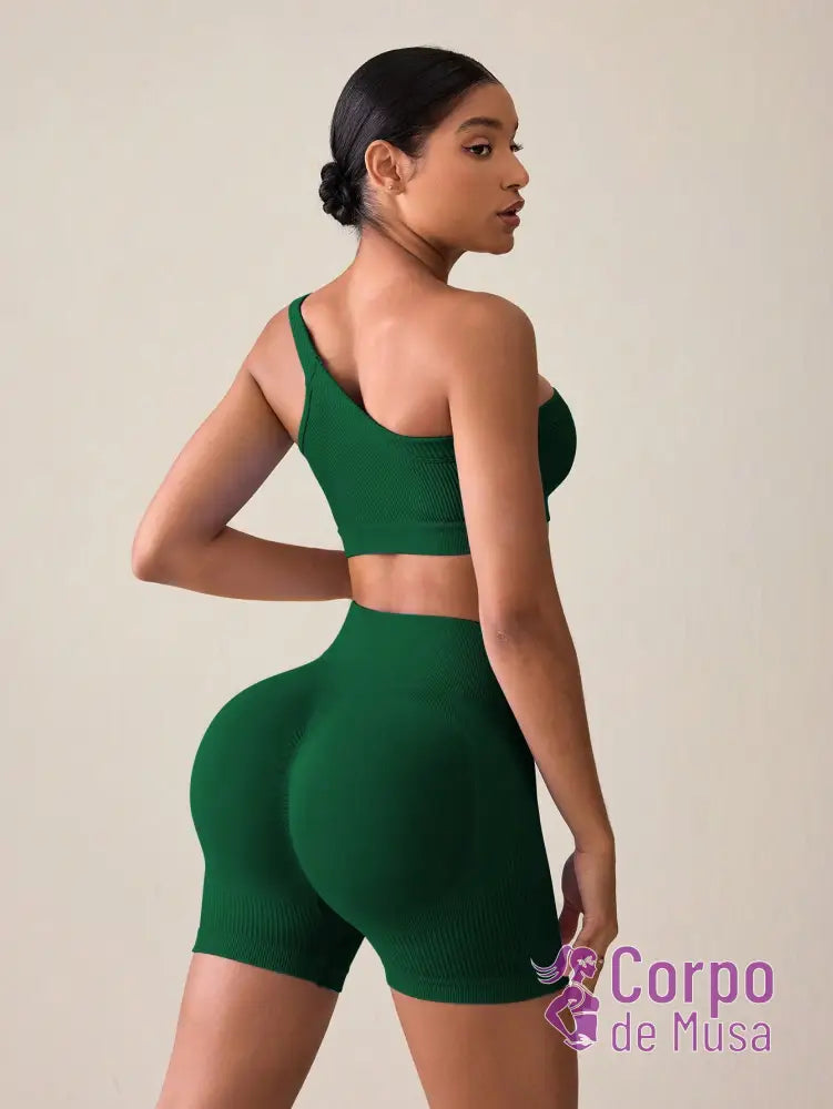 Conjunto Top Assimétrico e Short Cós Alto Canelado Fitness Conjunto Top Assimétrico e Short Cós Alto Canelado Fitness