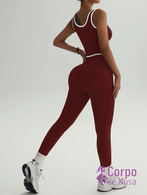 Conjunto Top e Legging Cós Cruzado Estilo Fitness Moderno Conjunto Top e Legging Cós Cruzado Estilo Fitness Moderno
