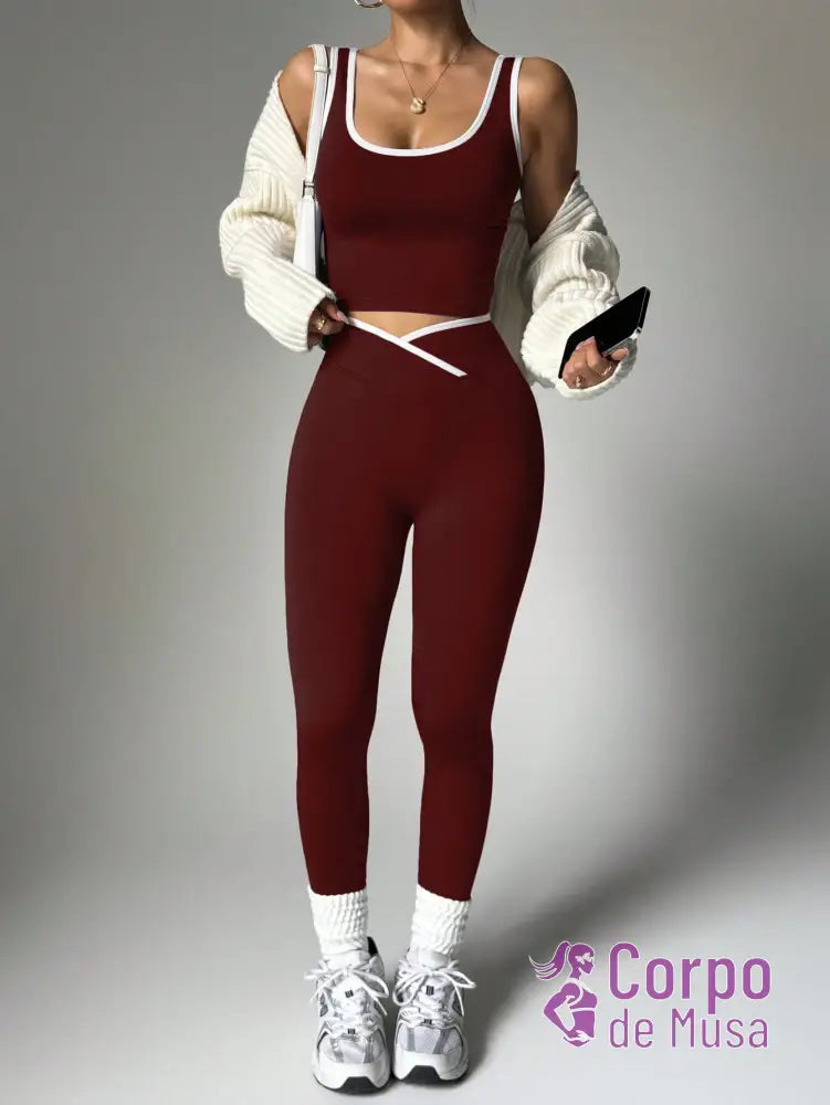 Conjunto Top e Legging Cós Cruzado Estilo Fitness Moderno Conjunto Top e Legging Cós Cruzado Estilo Fitness Moderno