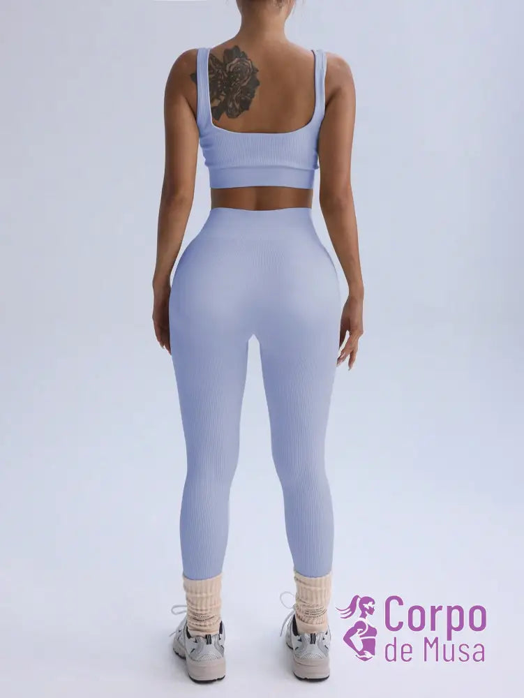 Conjunto Top e Legging Sem Costura Cós Alto Fitness Conjunto Top e Legging Sem Costura Cós Alto Fitness