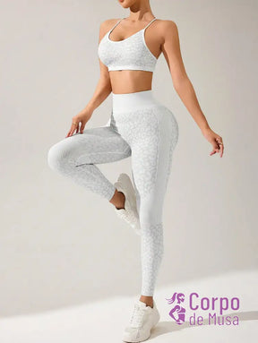 Conjunto Top e Legging Sem Costura Estilo Animal Print Fitness Conjunto Top e Legging Sem Costura Estilo Animal Print