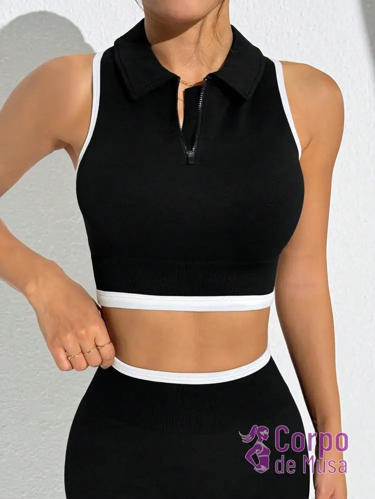 Conjunto Top Zip e Legging Sem Costura Detalhe Scrunch Conjunto Top Zip e Legging Sem Costura Detalhe Scrunch