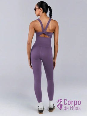 Conjunto Yoga Alças Cruzadas Com Recorte Anatômico Conjunto Yoga Alças Cruzadas Com Recorte Anatômico