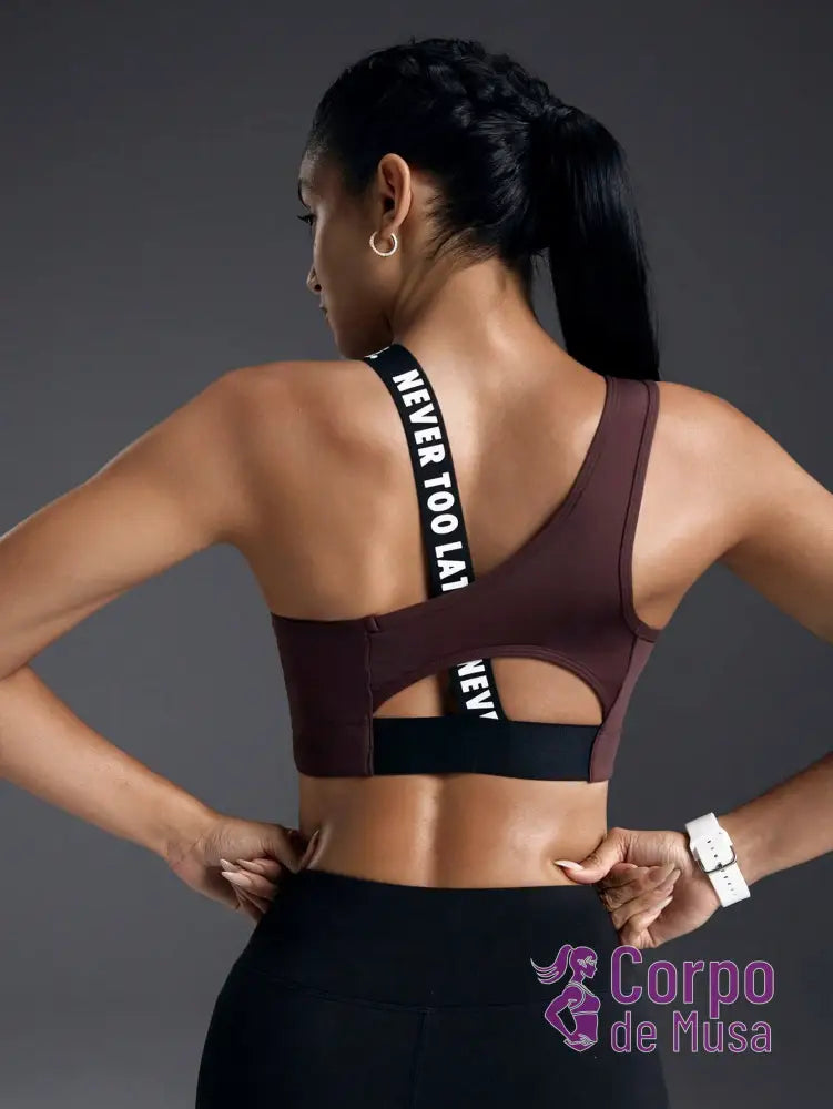 Conjunto Yoga Top Assimétrico E Legging Estilo Studio Conjunto Yoga Top Assimétrico E Legging Estilo Studio