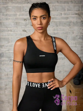 Conjunto Yoga Top Assimétrico E Legging Estilo Studio Conjunto Yoga Top Assimétrico E Legging Estilo Studio