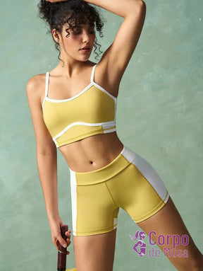 Conjunto Yoga Top E Shorts Com Alças Finas Estilo Studio Conjunto Yoga Top E Shorts Com Alças Finas Estilo Studio