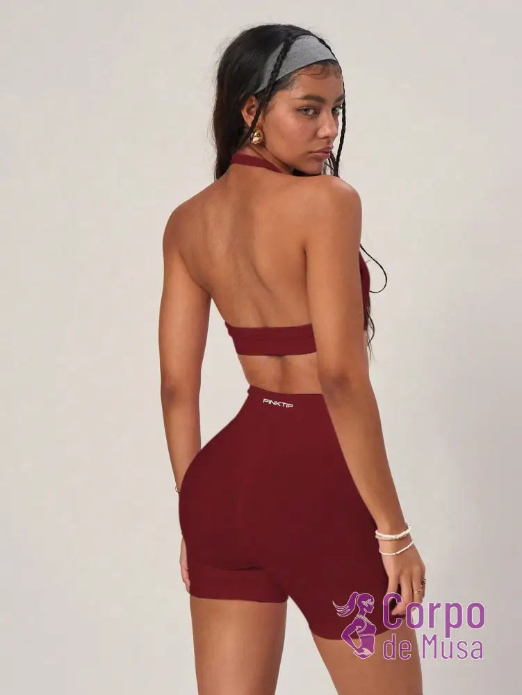 Conjunto Yoga Top Halter E Shorts Com Cintura Alta Conjunto Yoga Top Halter E Shorts Com Cintura Alta