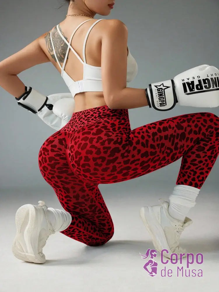 Legging Cintura Alta Com Estampa Animal Print Estilo Fitness Legging Cintura Alta Com Estampa Animal Print Estilo