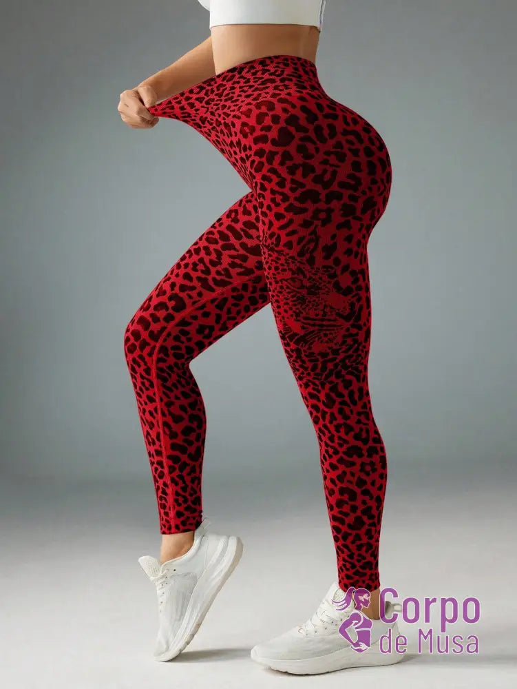 Legging Cintura Alta Com Estampa Animal Print Estilo Fitness Legging Cintura Alta Com Estampa Animal Print Estilo