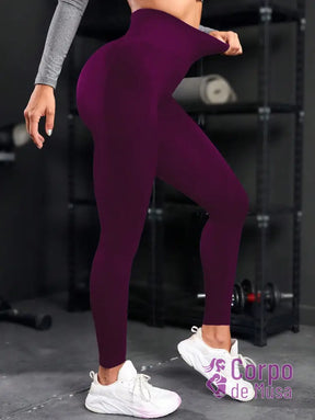 Legging Cintura Alta Seamless Com Compressão Modeladora Legging Cintura Alta Seamless Com Compressão Modeladora