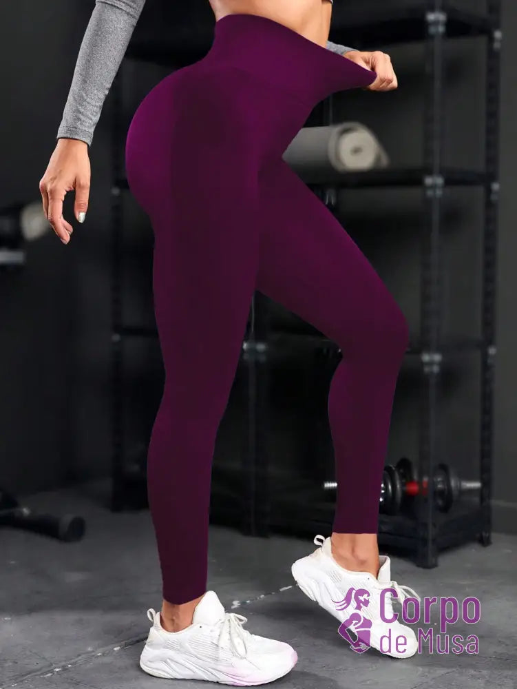 Legging Cintura Alta Seamless Com Compressão Modeladora Legging Cintura Alta Seamless Com Compressão Modeladora