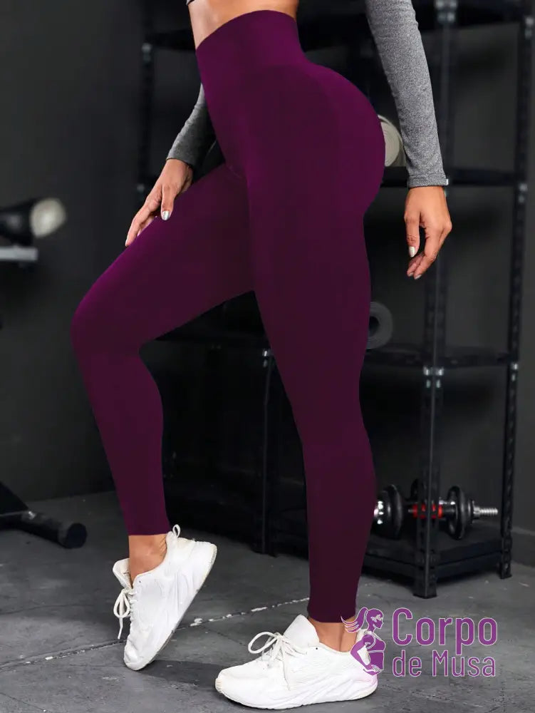 Legging Cintura Alta Seamless Com Compressão Modeladora Legging Cintura Alta Seamless Com Compressão Modeladora