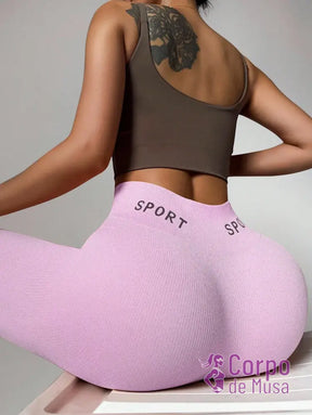 Legging Cintura Alta Seamless Com Textura Suave Fitness Legging Cintura Alta Seamless Com Textura Suave Fitness