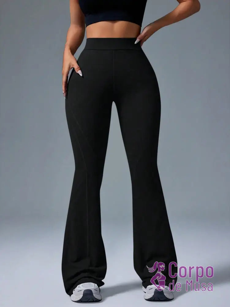 Legging Flare Cintura Alta Estrutura Modeladora Fitness Legging Flare Cintura Alta Estrutura Modeladora Fitness