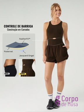 Macacão Shorts Integrado Recorte Frontal Estilo Athleisure Macacão Shorts Integrado Recorte Frontal Estilo Athleisure