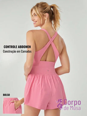 Macacão Shorts Integrado Recorte Frontal Estilo Athleisure Rosa Chiclete / PP Macacão Shorts Integrado Recorte Frontal