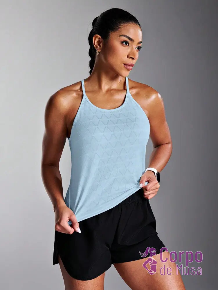 Regata Alças Finas Com Costas Detalhadas Estilo Treino Regata Alças Finas Com Costas Detalhadas Estilo Treino