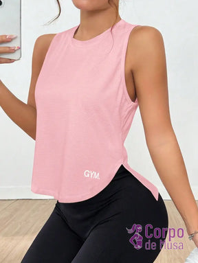 Regata Cavada Com Laterais Vazadas Estilo Treino Regata Cavada Com Laterais Vazadas Estilo Treino