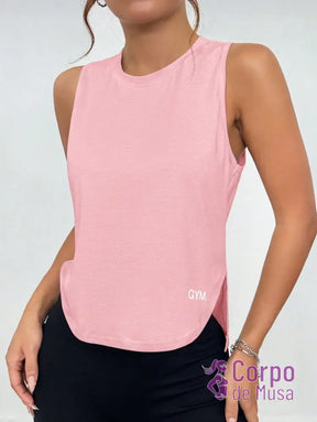 Regata Cavada Com Laterais Vazadas Estilo Treino Regata Cavada Com Laterais Vazadas Estilo Treino