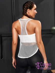 Regata Cavada Com Painel Vazado Estilo Treino Branco / PP Regata Cavada Com Painel Vazado Estilo Treino