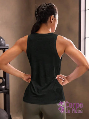 Regata Fitness Com Tecido Texturizado Estilo Treino Regata Fitness Com Tecido Texturizado Estilo Treino