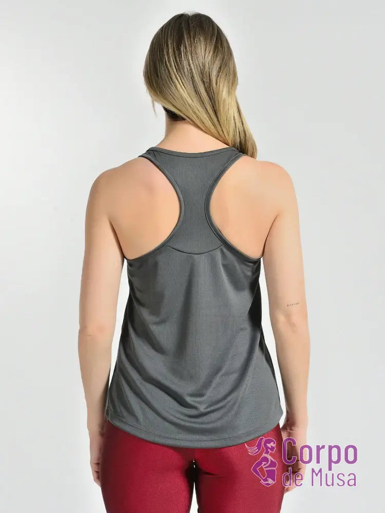 Regata Nadador Leve Com Tecido Respirável Regata Nadador Leve Com Tecido Respirável