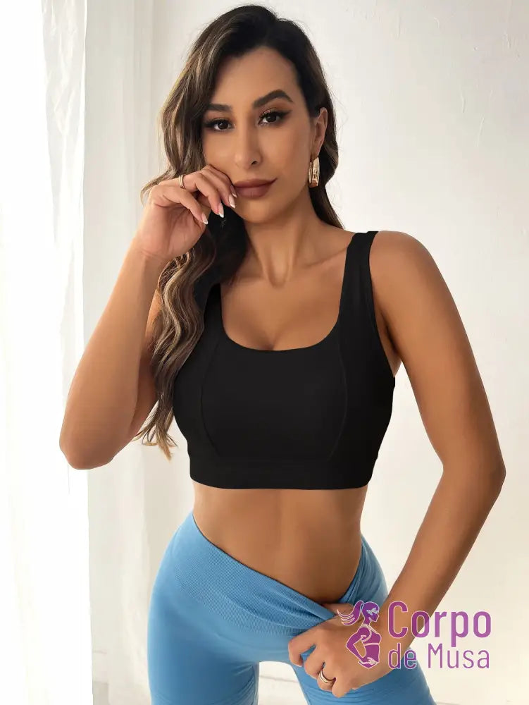 Top Alça Larga Com Costas Trançadas Estilo Training Top Alça Larga Com Costas Trançadas Estilo Training