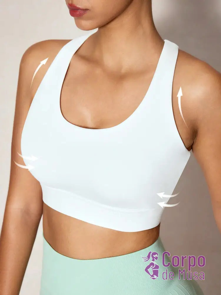 Top Alongado Decote U Com Costas Vazadas Estilo Training Top Alongado Decote U Com Costas Vazadas Estilo Training