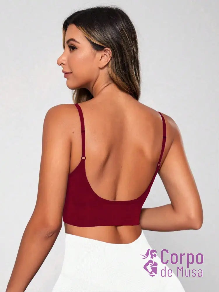 Top Fitness Alças Finas Com Decote Suave Estilo Clean Top Fitness Alças Finas Com Decote Suave Estilo Clean